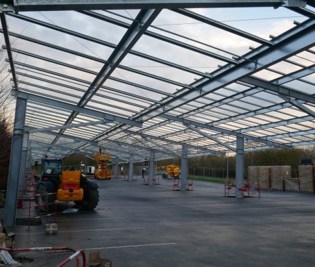 Structure des ombrières du parking