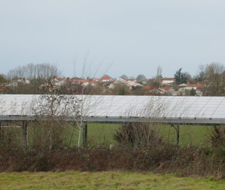 Ombrières prêtes au raccordement